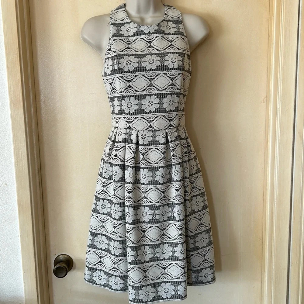 Felicity & Coco ivory and black lace fit and flare dress size S